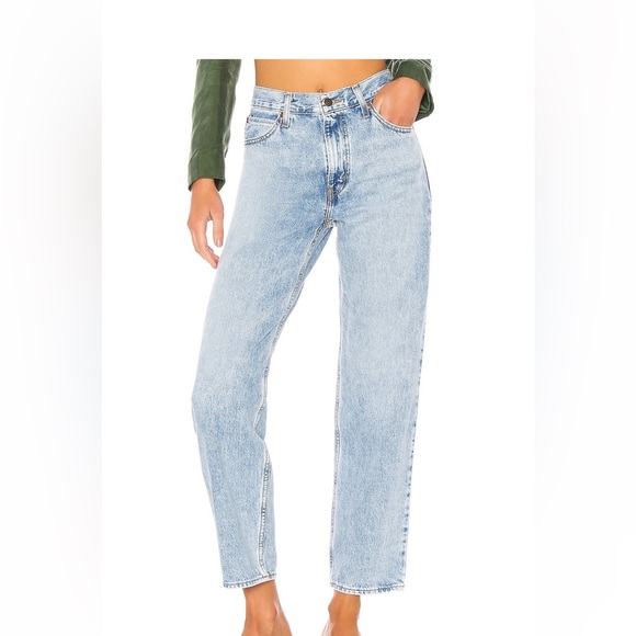 Straight Leg Denim Levi’s Jeans - Picture 4 of 5